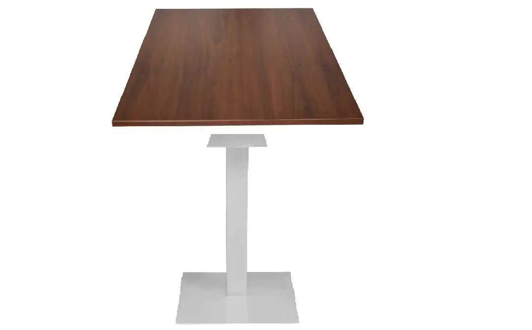 Tavolo VeneziaTavolo professionale a base centrale per ristoranti